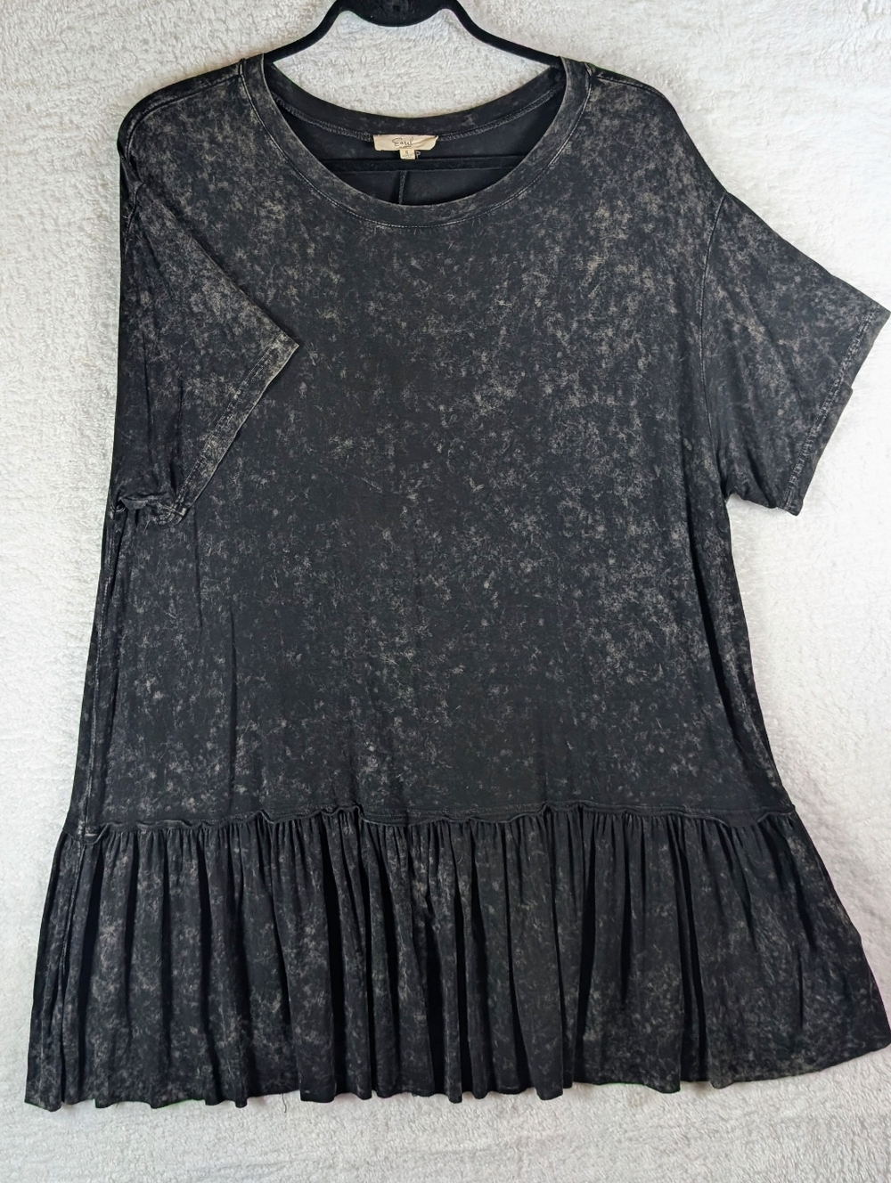 easel Washed Black Ruffle-Hem Tunic Top